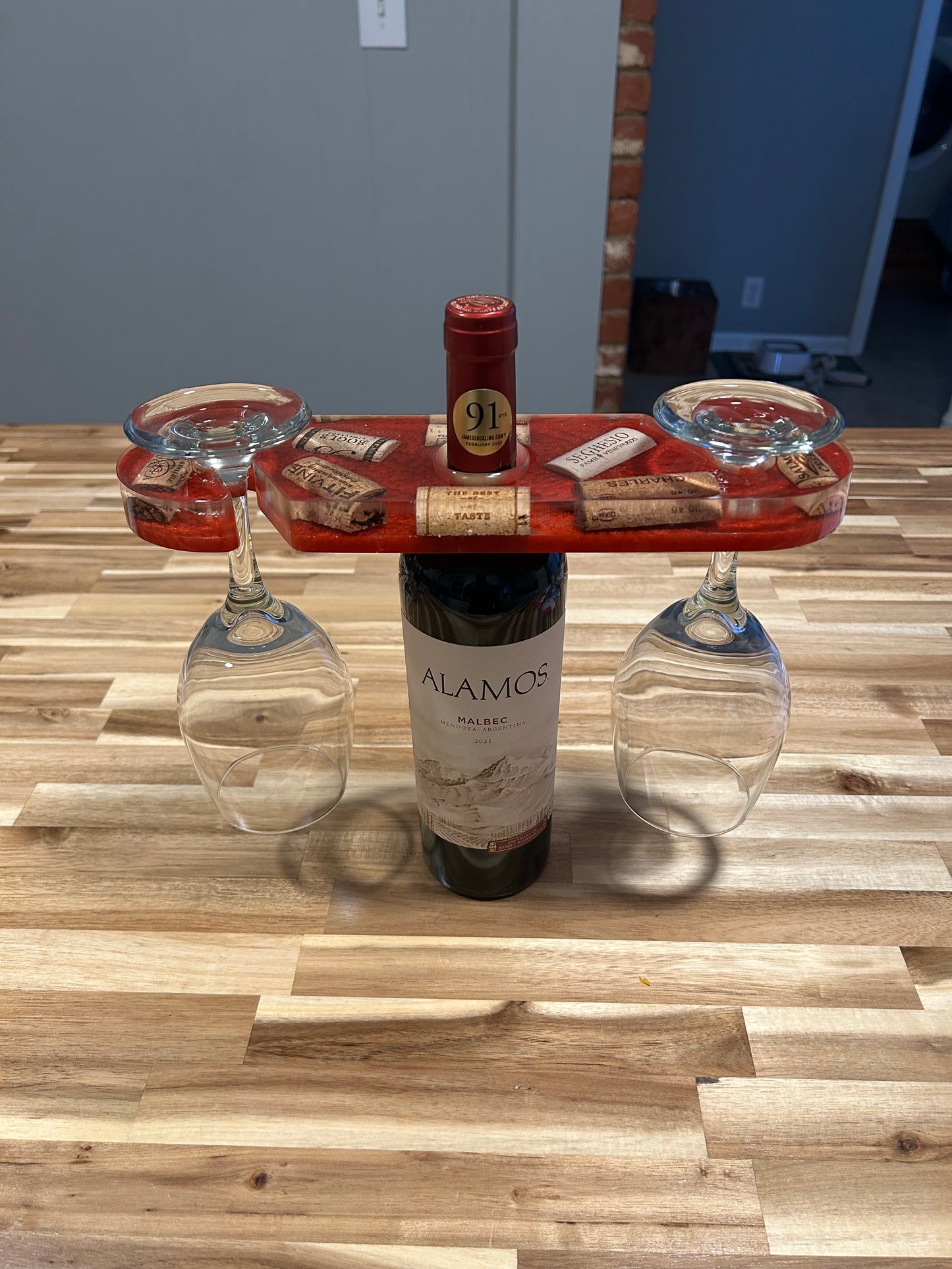Garnet wine caddy